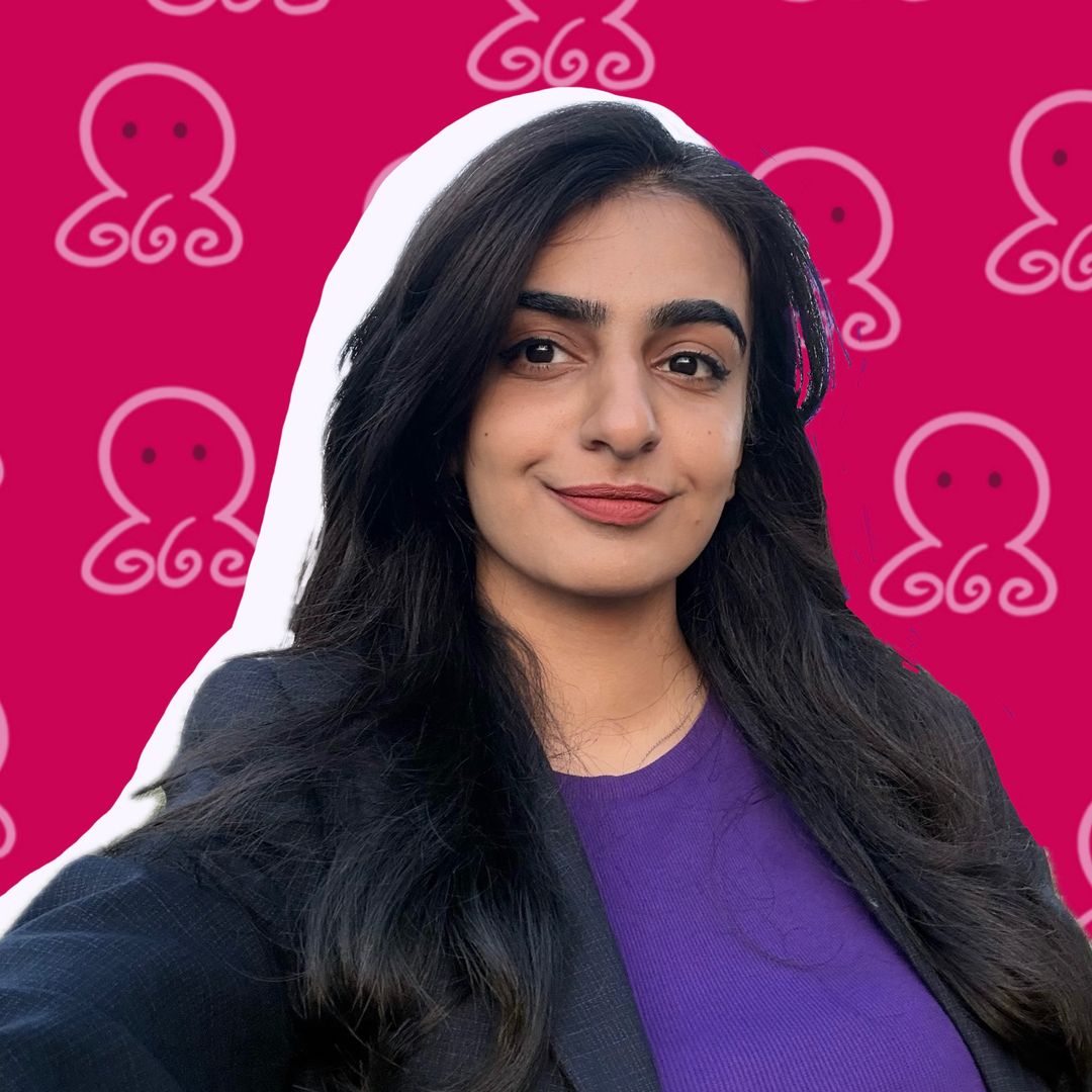 Minahil Temur, Pakistani digital journalist with 239K Instagram and 151K YouTube followers, on Collabscafe